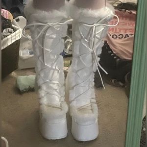 demonias bought off dollskill. size 9.